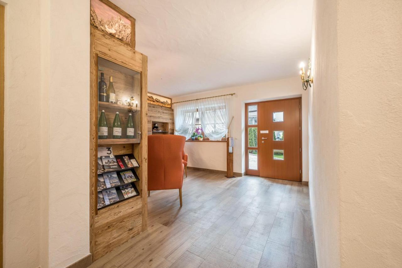 Ferienwohnung Haus Zur Vogelweide App 2 Toblach Exterior foto