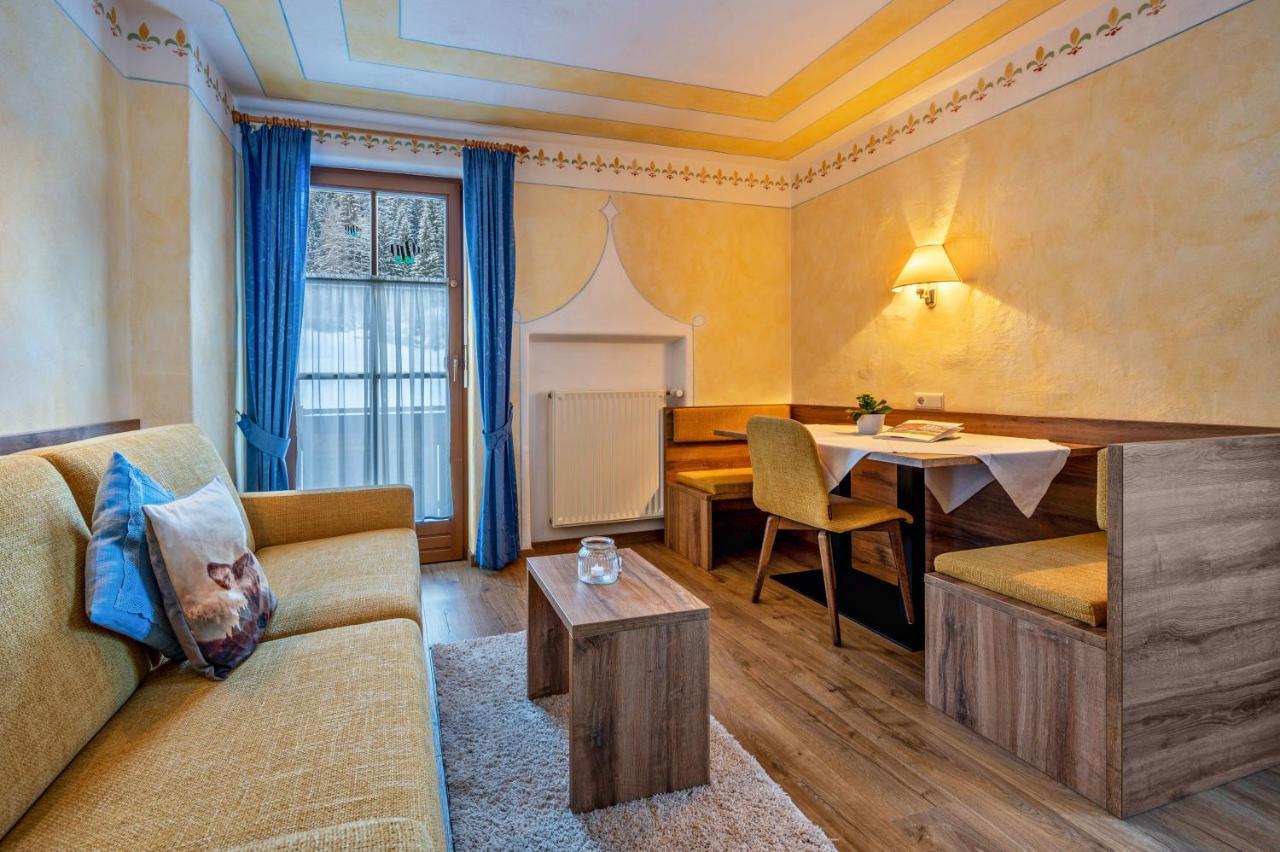 Ferienwohnung Haus Zur Vogelweide App 2 Toblach Exterior foto